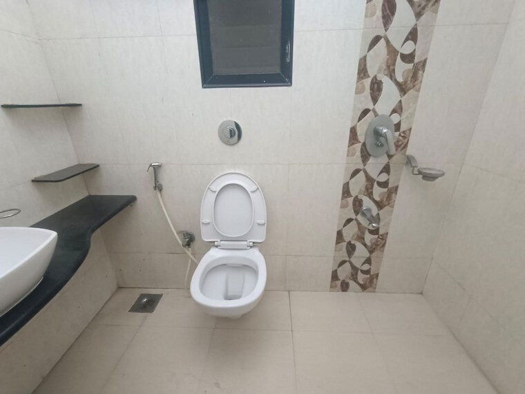 Bathroom, akshar-shreeji-heights 2 Bedroom 1210 Sq.Ft. Apartment In Seawoods Navi Mumbai 9730210