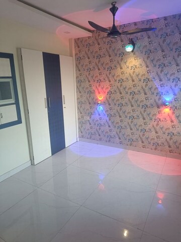 Room in 2 BHK Apartment at Arunodaya Apartment Nerul, Nerul – for Rent