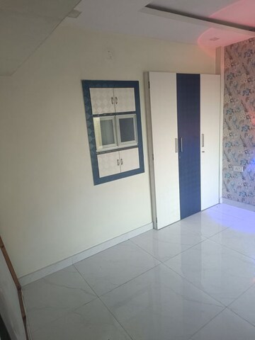 Room in 2 BHK Apartment at Arunodaya Apartment Nerul, Nerul – for Rent