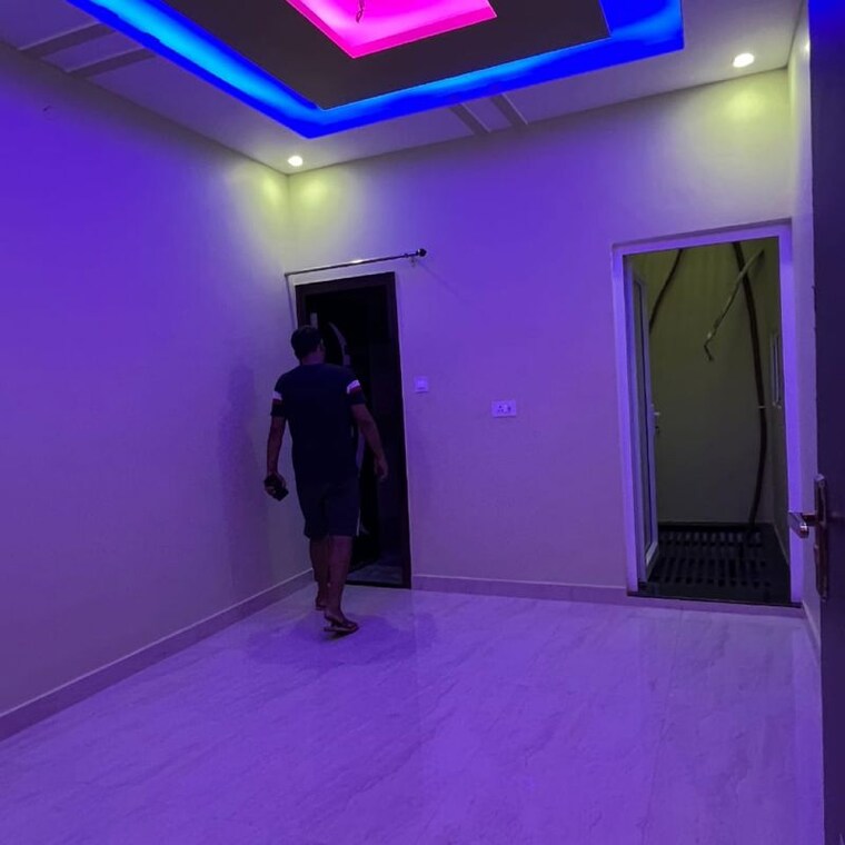 Room, gomti nagar Pg For Girls In Gomti Nagar 9730263