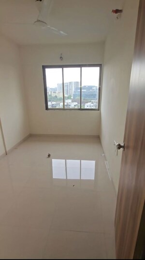 Room in 1 BHK Apartment at Sagar CHS Kurla West, Kurla West – for Rent