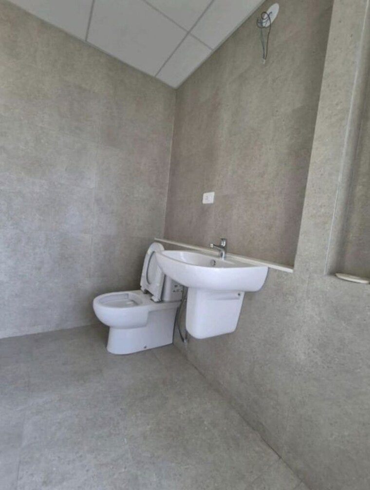 Bathroom, tata-serein 3 Bedroom 943 Sq.Ft. Apartment In Pokhran Road No Two Thane 9730279