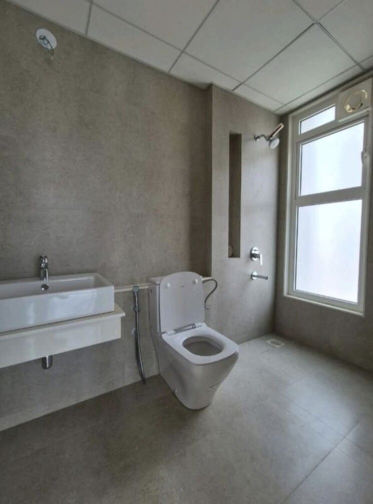 Bathroom, tata-serein 3 Bedroom 943 Sq.Ft. Apartment In Pokhran Road No Two Thane 9730279