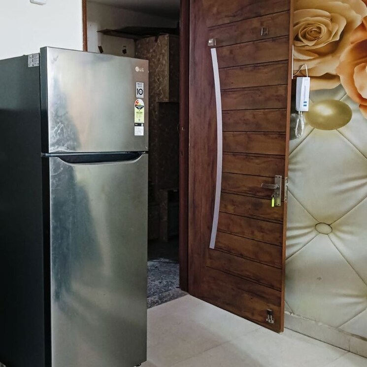 undefined, nawada 3 Bedroom 100 Sq.Yd. Builder Floor In Nawada Delhi 9728028