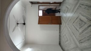 Room in 2 BHK Independent House at Sector 55 – for Rent