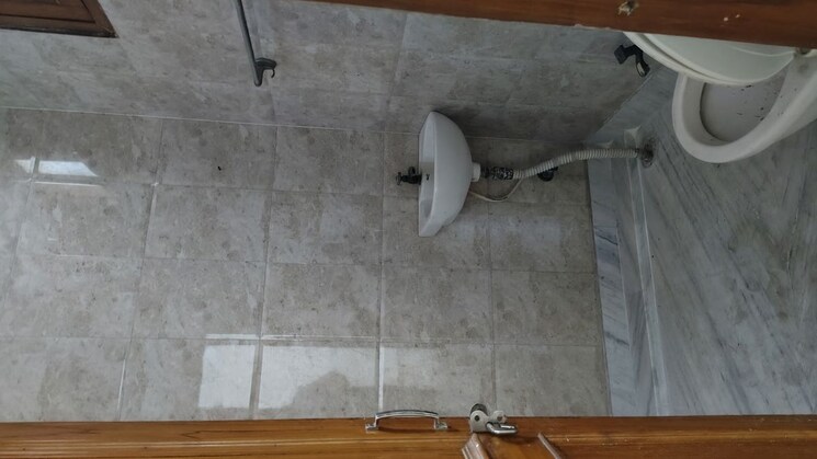 Bathroom, sector 55 2 Bedroom 1110 Sq.Ft. Independent House In Sector 55 Noida 9730290