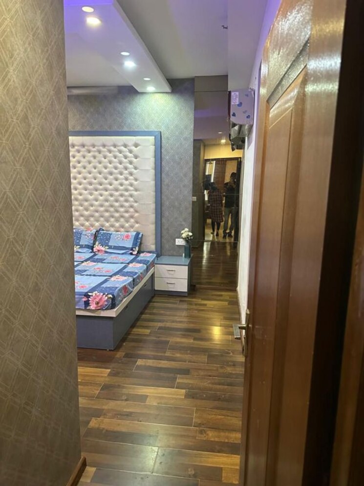  Parking, sushma-chandigarh-grande 3 Bedroom 1885 Sq.Ft. Apartment In Lohgarh Zirakpur 9730315