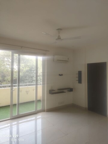 Room in 3 BHK Apartment at TDI Ourania, Sector 53 – for Rent