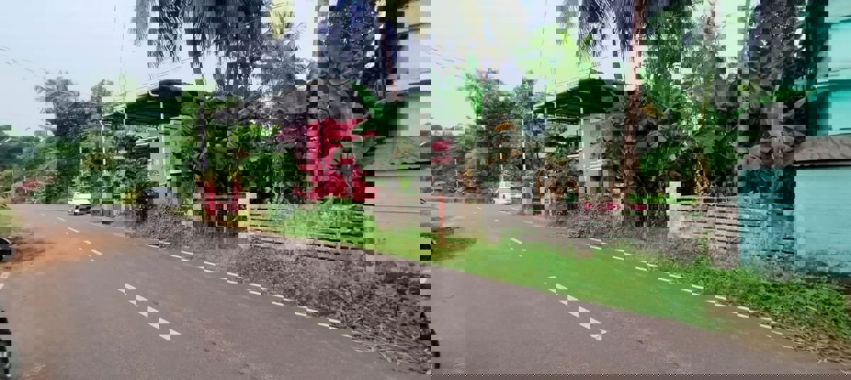 Plot For Sale in Villadam