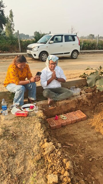  Plot For Sale in Sultanpur Road