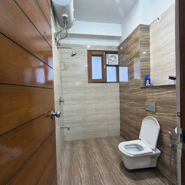 Bathroom, canal road 3 Bedroom 1600 Sq.Ft. Builder Floor In Canal Road Dehradun 9730331