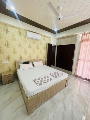 Bedroom in 3 BHK Apartment at Saket – for Rent