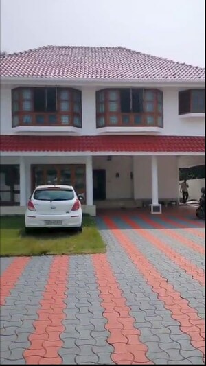 4 BHK Independent House For Sale in Patturaickal