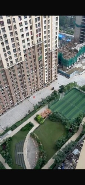 Master Plan in 2 BHK Apartment at Kalpataru Paramount A, Kapur Bawdi – for Sale
