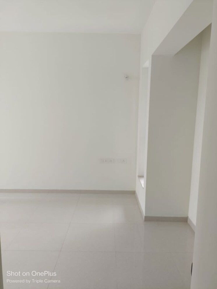 Room, kalpataru-paramount-a 2 Bedroom 900 Sq.Ft. Apartment In Kapur Bawdi Thane 9730336
