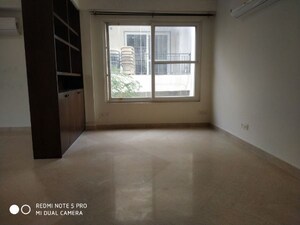 3.5 BHK Builder Floor For Sale in Unitech Deerwood Chase, Nirvana Country