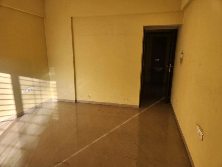 Room, bavdhan 2 Bedroom 1000 Sq.Ft. Apartment In Bavdhan Pune 9730360
