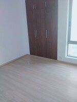 4 BHK + Servant Room 3300 Sq.Ft. Apartment in DLF The Summit