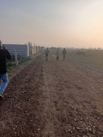  Plot For Sale in Dadasiya