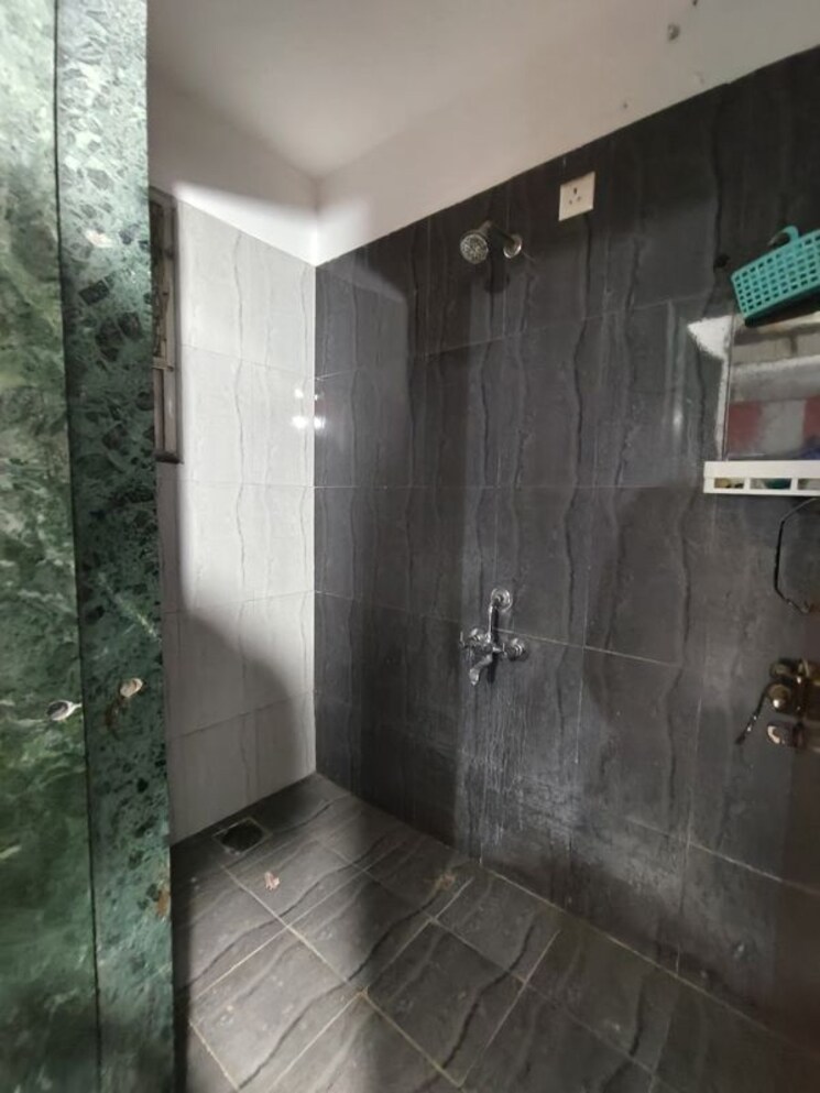 Bathroom, vishwaneel-residency 1 Bedroom 610 Sq.Ft. Apartment In Chandan Nagar Pune 9730379