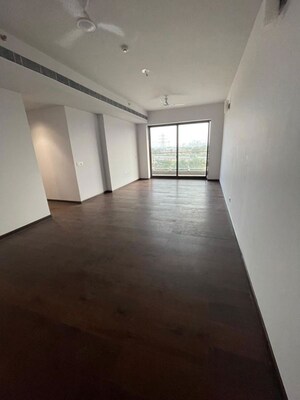 Room in 3 BHK Apartment at Krisumi Waterfall Residences, Sector 36a – for Rent