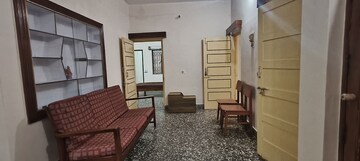 Living Room in 2.5 BHK Independent House at Indiranagar – for Rent