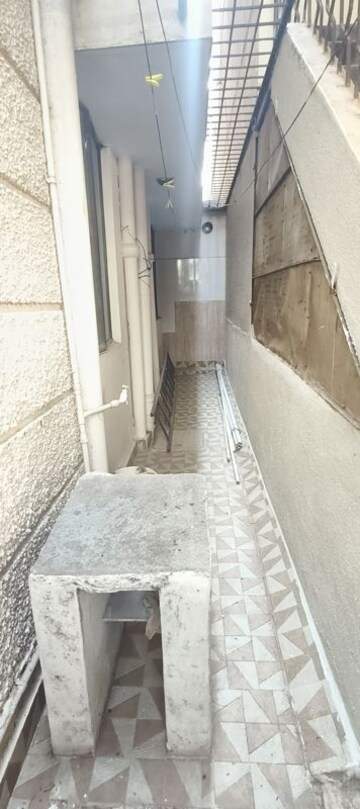 Building Lobby in 2.5 BHK Independent House at Indiranagar – for Rent