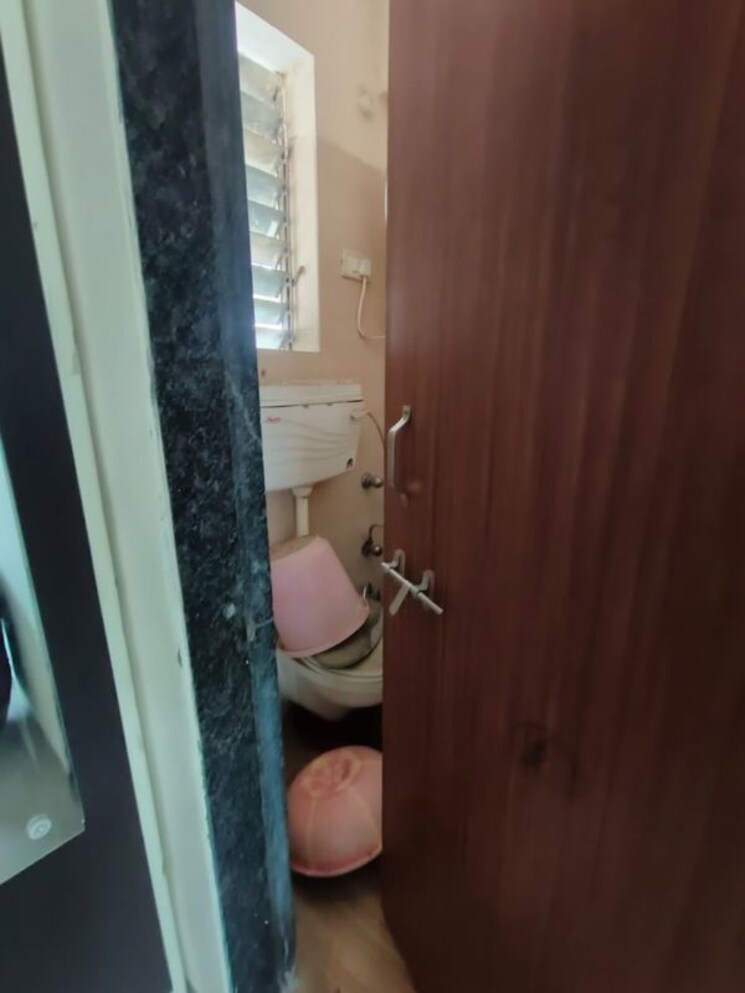 Bathroom, kamdhenu-eden-garden 2 Bedroom 1200 Sq.Ft. Apartment In Kharghar Navi Mumbai 9730403