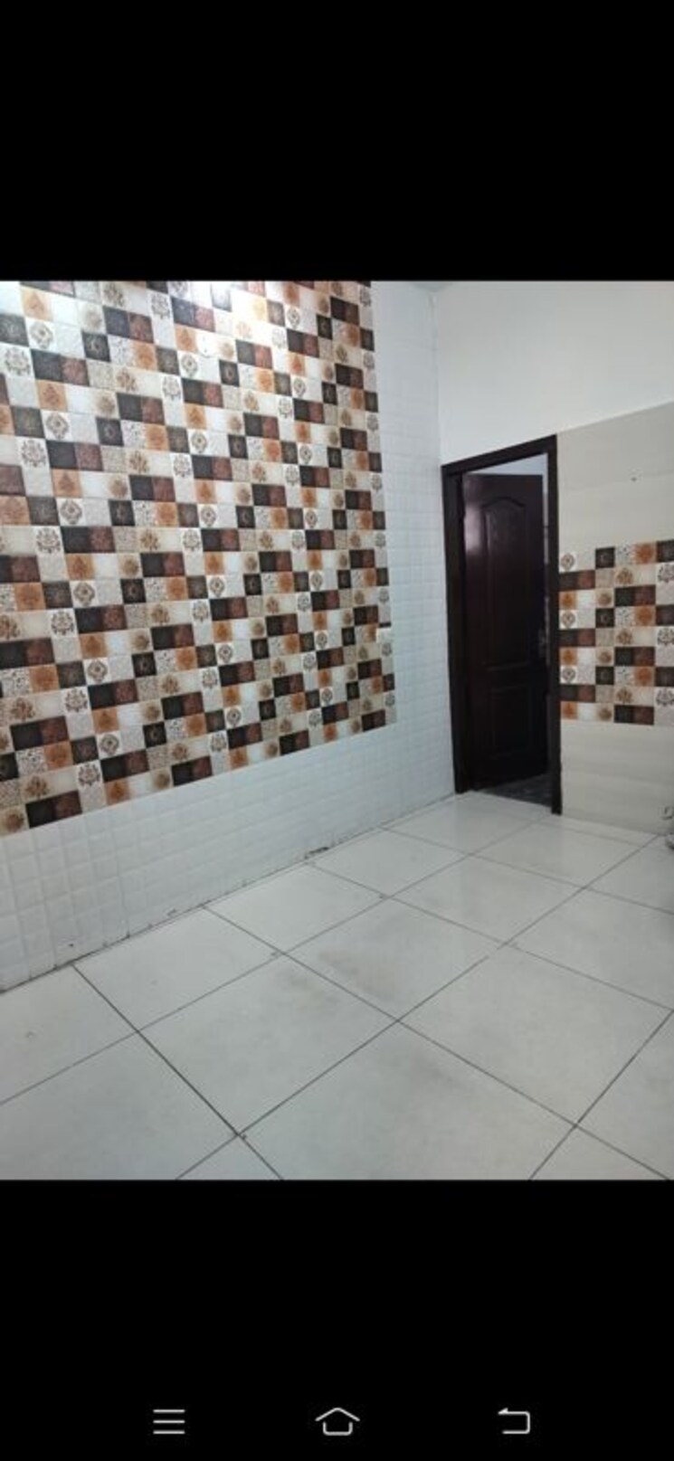  Parking, dhakoli 2 Bedroom 125 Sq.Yd. Builder Floor In Dhakoli Zirakpur 9730447