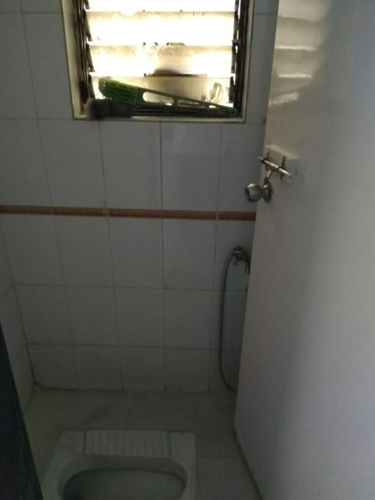 Bathroom, krishna-vihar-karve-nagar 1 Bedroom 510 Sq.Ft. Apartment In Karve Nagar Pune 9730455