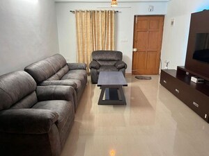 Living Room in 3 BHK Apartment at Ramanshree Nagar – for Rent