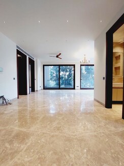 3 BHK + Servant Room Builder Floor For Sale in East Of Kailash