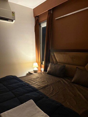 Bedroom in 2 BHK Builder Floor at Sector 46 – for Rent