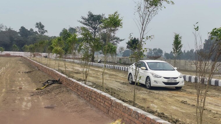 undefined, krishna-iscon-valley  1000 Sq.Ft. Plot In Gosainganj Lucknow 9730511