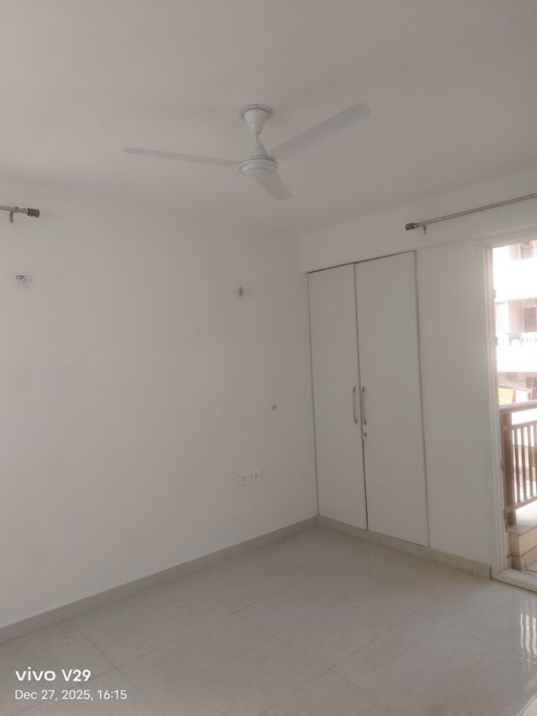 Room, cameron-courts 3 Bedroom 2550 Sq.Ft. Apartment In Sector 43 Gurgaon 9730514