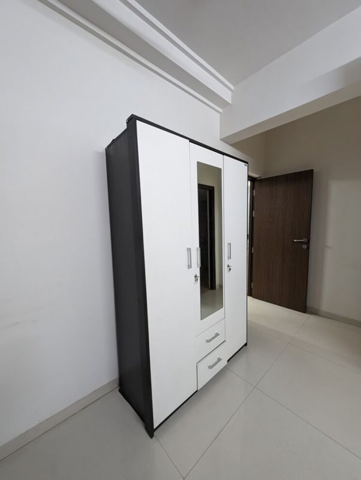 Room, duville-riverdale-heights 2 Bedroom 724 Sq.Ft. Apartment In Kharadi Pune 9730527