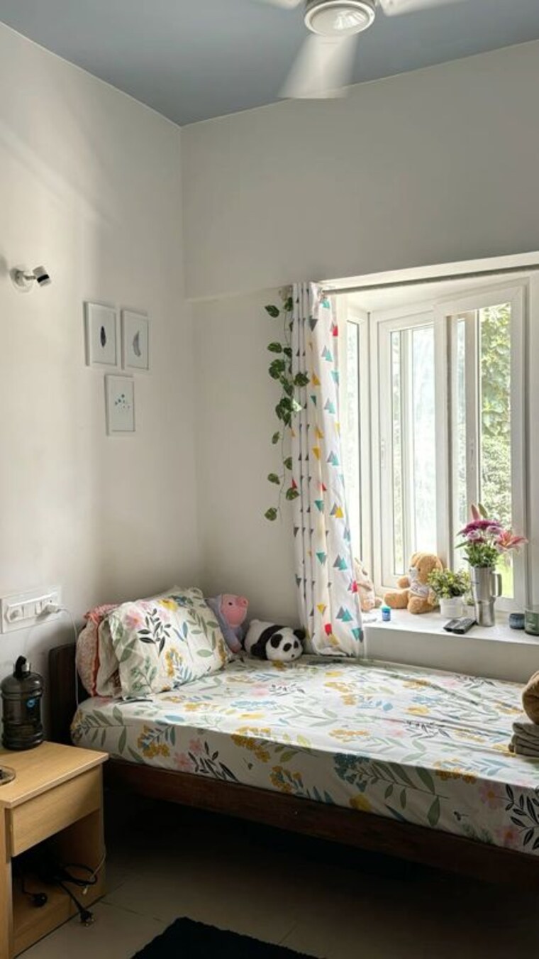 Room, viraj khand Pg For Girls In Viraj Khand 9730539