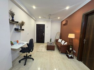 Master Bedroom in 2 BHK Builder Floor at Sector 46 – for Rent