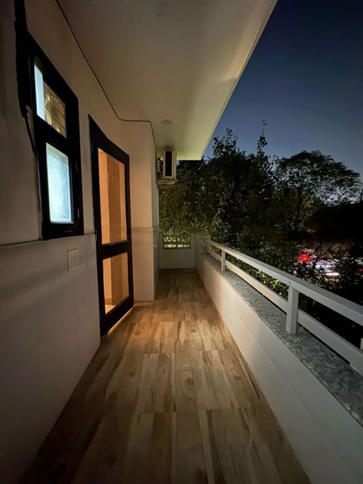 Balcony, sector 46 2 Bedroom 1250 Sq.Ft. Builder Floor In Sector 46 Gurgaon 9730543