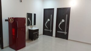 Room in  Pg at Viraj Khand – for Rent