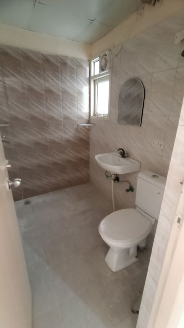Bathroom, antriksh-golf-view 2 Bedroom 1245 Sq.Ft. Apartment In Sector 78 Noida 9730555