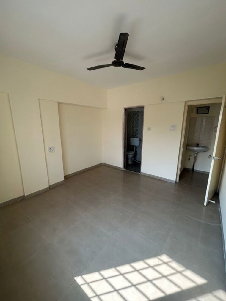Room, chandan nagar 2 Bedroom 980 Sq.Ft. Apartment In Chandan Nagar Pune 9730562