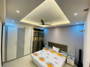  Pg For Rent in Viraj Khand