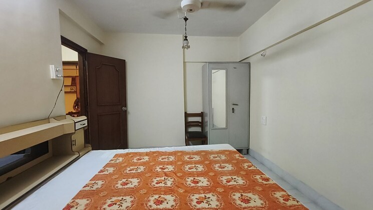 Bedroom, rizvi-heights 2 Bedroom 750 Sq.Ft. Apartment In Senapati Bapat Marg Mumbai 9730576