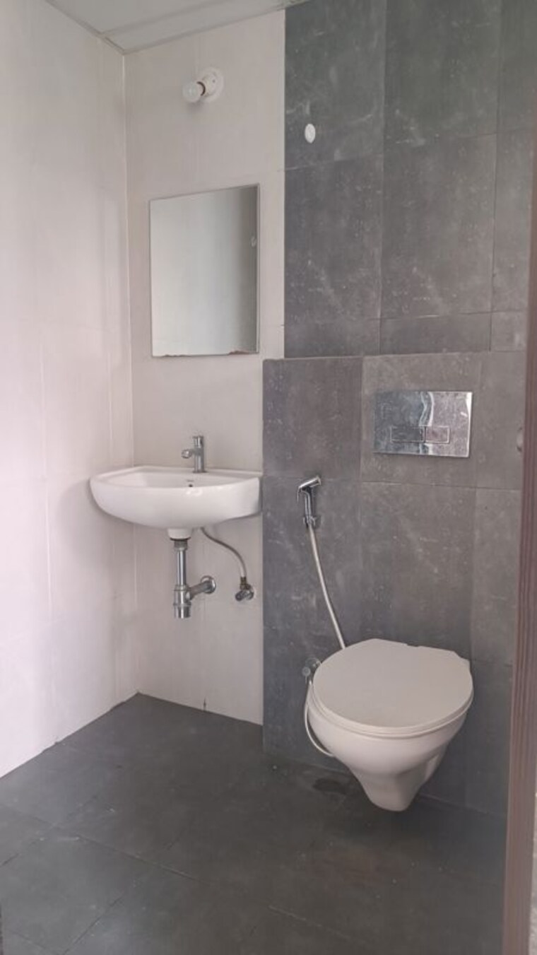 Bathroom, shapoorji-pallonji-joyville-hinjewadi 2 Bedroom 700 Sq.Ft. Apartment In Hinjewadi Pune 9730529