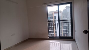 Room in 2 BHK Apartment at Shapoorji Pallonji Joyville Hinjewadi, Hinjewadi – for Rent