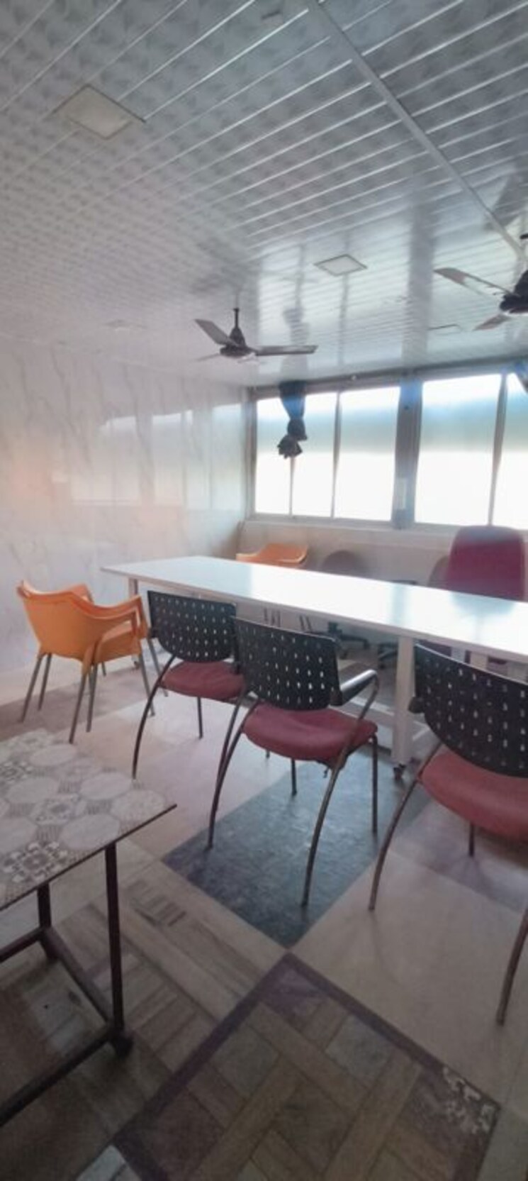 Team Area, soham-plaza Commercial Office Space 400 Sq.Ft. In Manpada Thane 9730573