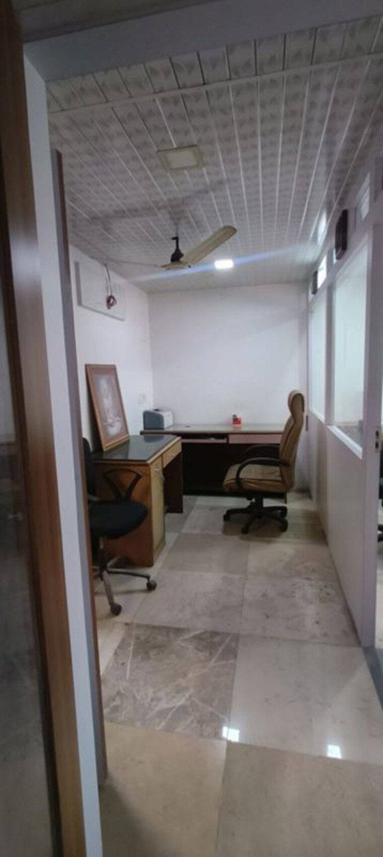 Team Area, soham-plaza Commercial Office Space 400 Sq.Ft. In Manpada Thane 9730573