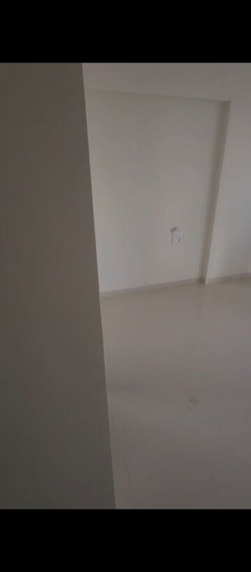 Room in 1.5 BHK Apartment at Agripada – for Rent