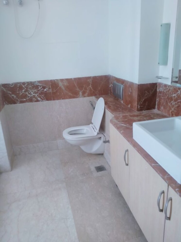 Kitchen, emaar-mgf-emerald-hills 3 Bedroom 1400 Sq.Ft. Builder Floor In Sector 65 Gurgaon 9730593